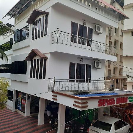Shiva Inn Ґуруваюр Екстер'єр фото